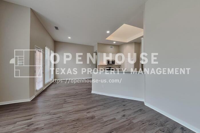 11414 Oak Lake Glen Cir - Photo 5 of 22