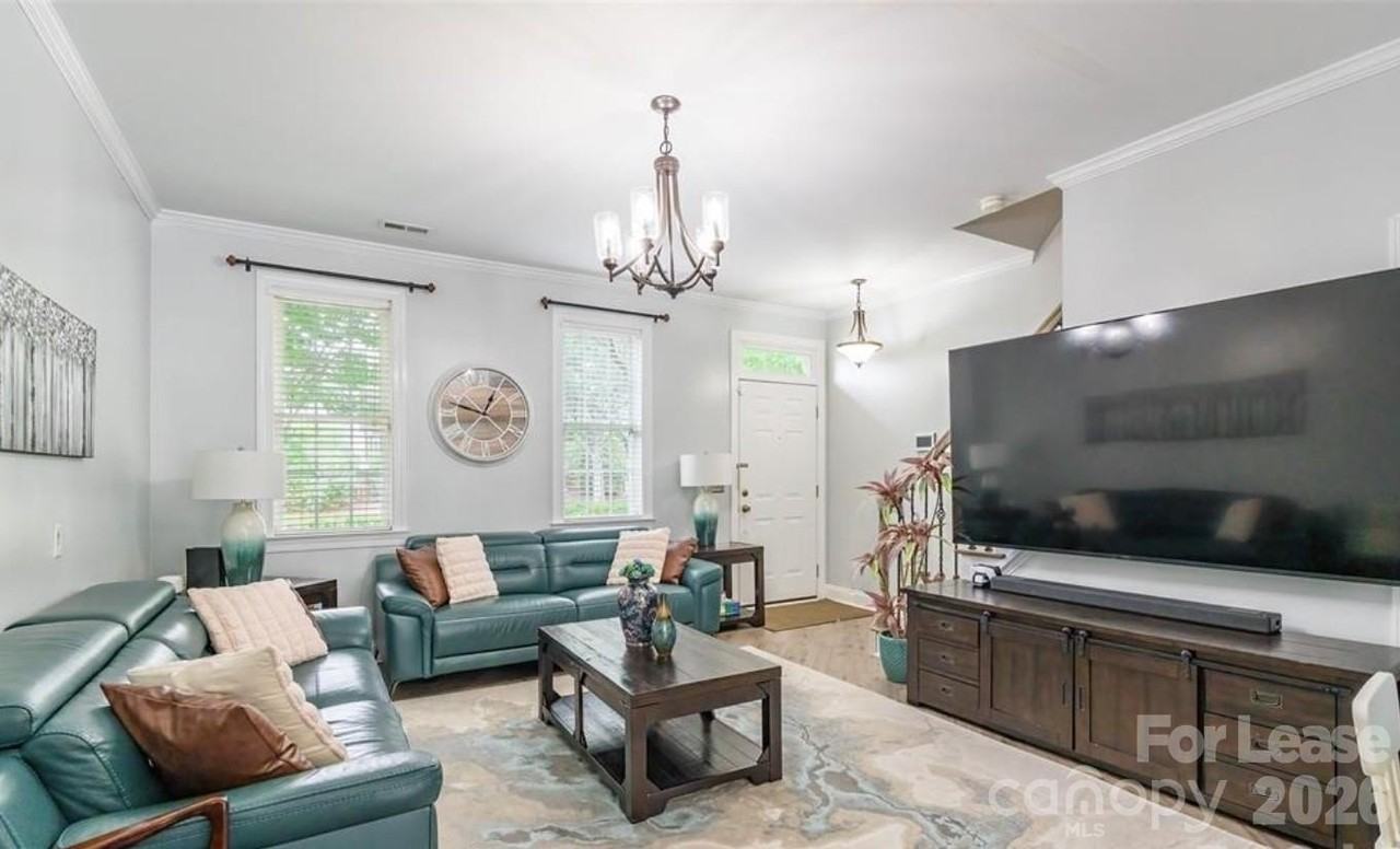 5623 Fetzer Ave Nw - Photo 3 of 13
