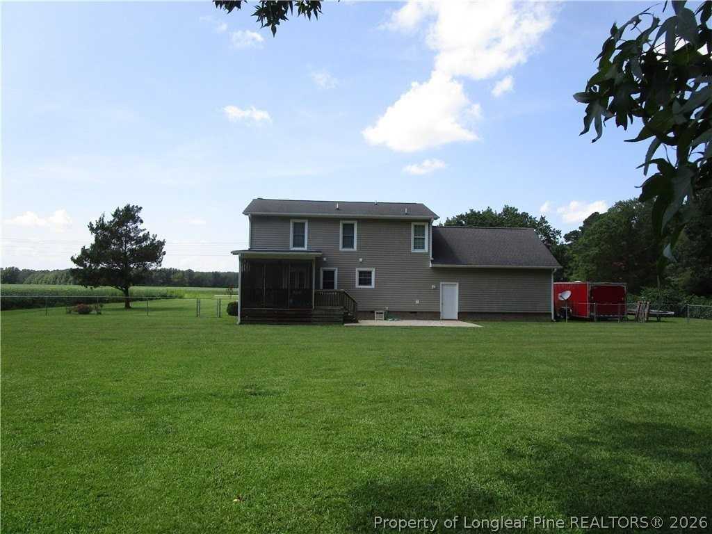 7256 Goldsboro Rd - Photo 3 of 35