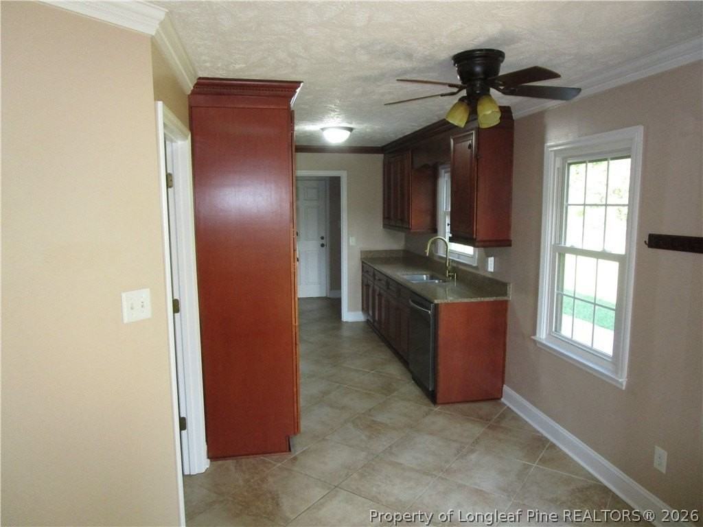 7256 Goldsboro Rd - Photo 7 of 35