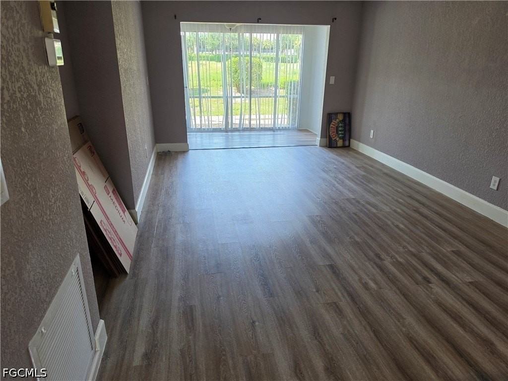 16251 Dublin Cir #102 - Photo 6 of 19