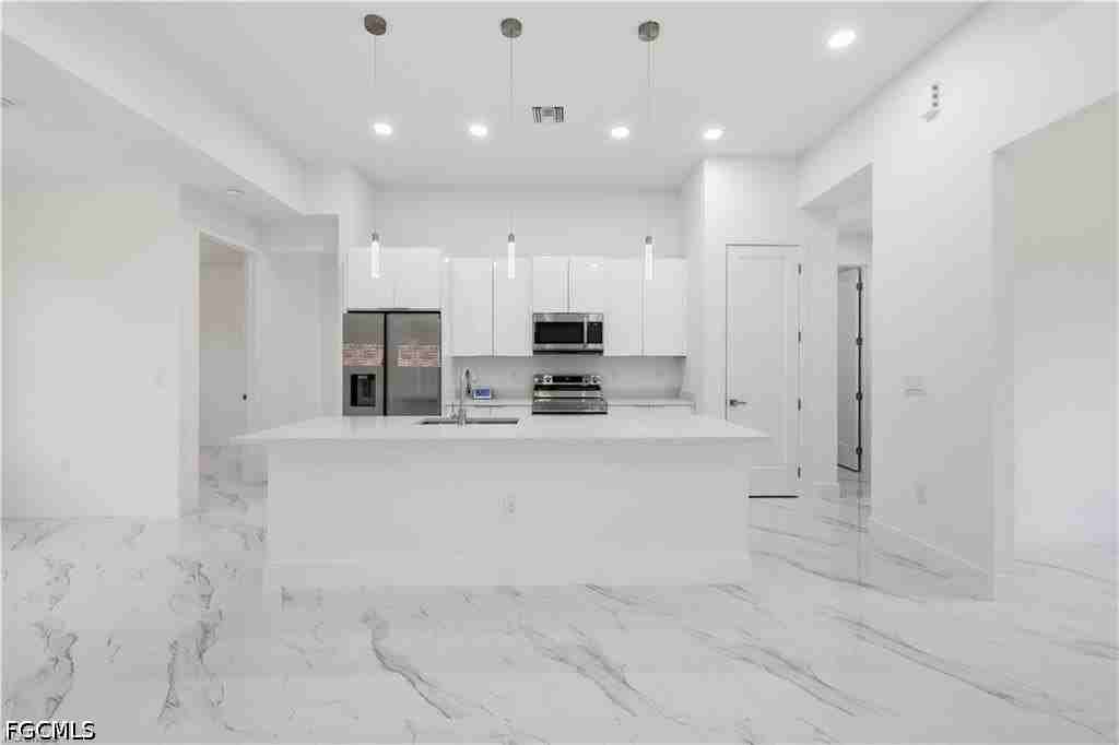 1436 Graham Cir - Photo 7 of 19