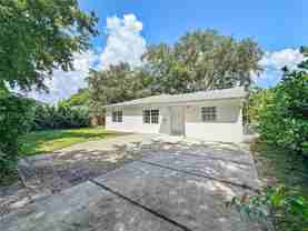 1471 Ne 132nd Rd - Photo 1 of 1