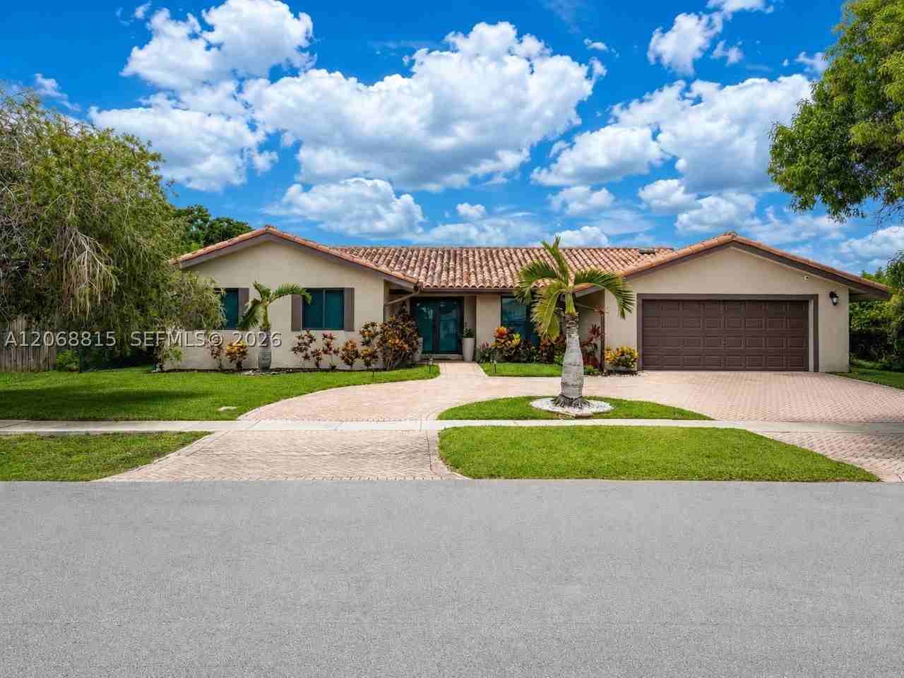 448 Sailboat Cir - Photo 7 of 36