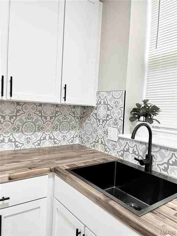 3318 Illinois Ave #2F - Photo 3 of 12