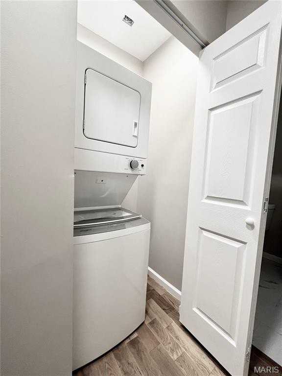 3318 Illinois Ave #2F - Photo 4 of 12