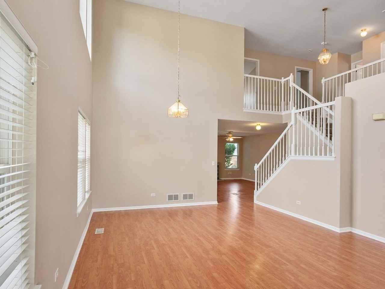2607 Flagstone Cir - Photo 7 of 36