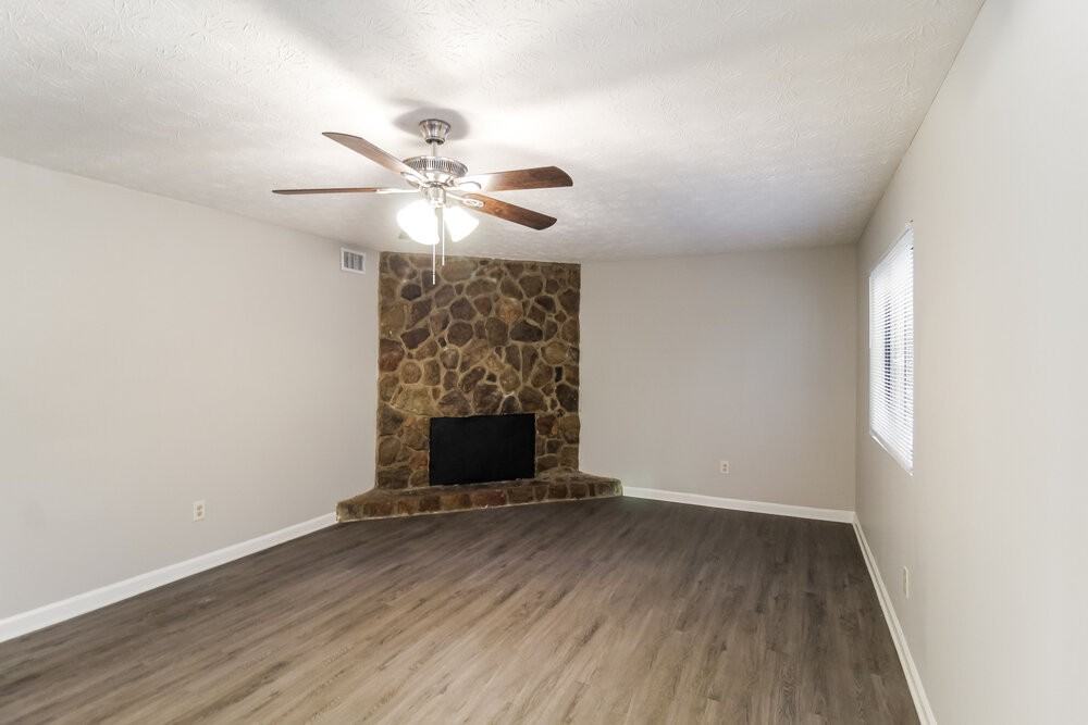 2995 Arden Way - Photo 5 of 18