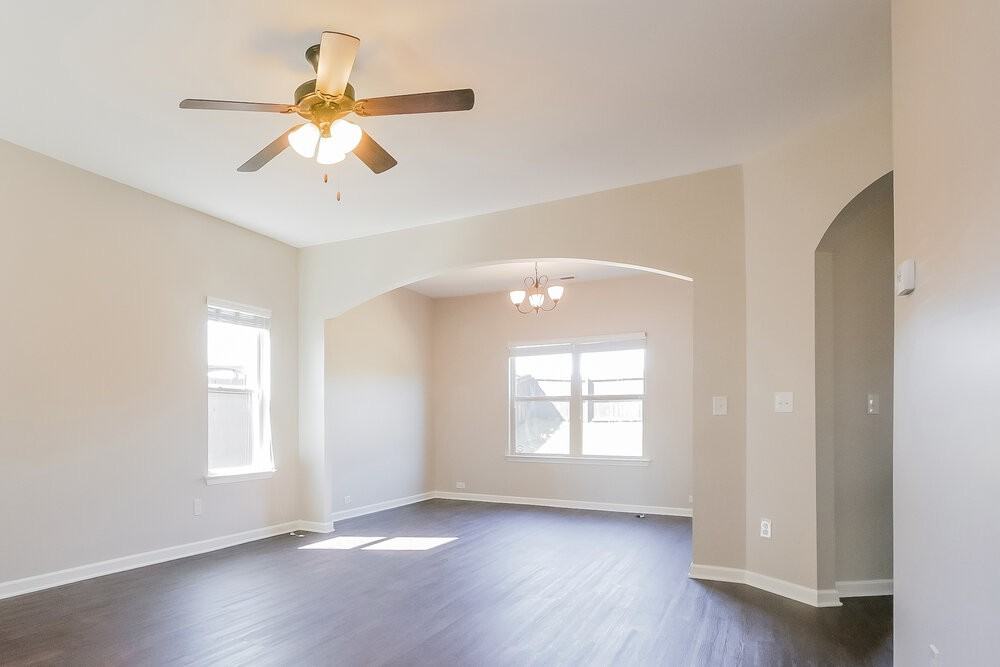 11103 Wind Ridge Dr - Photo 6 of 17