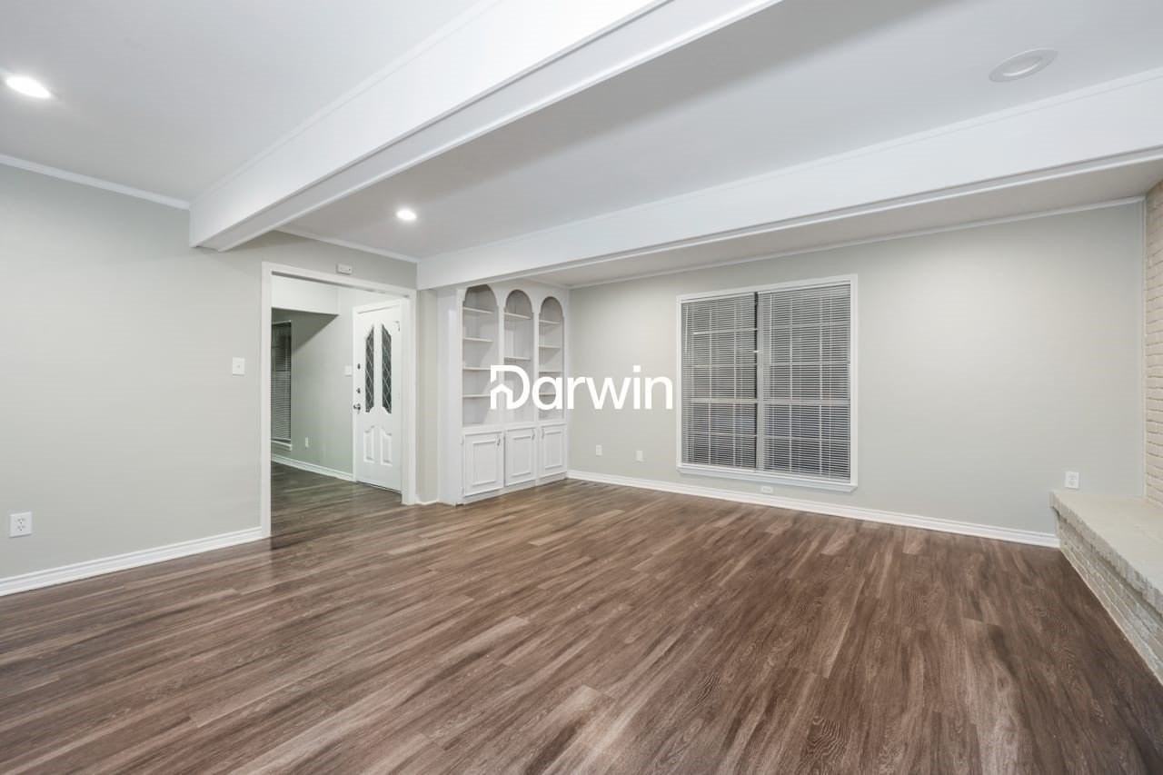 2404 Dalgreen Dr - Photo 6 of 17