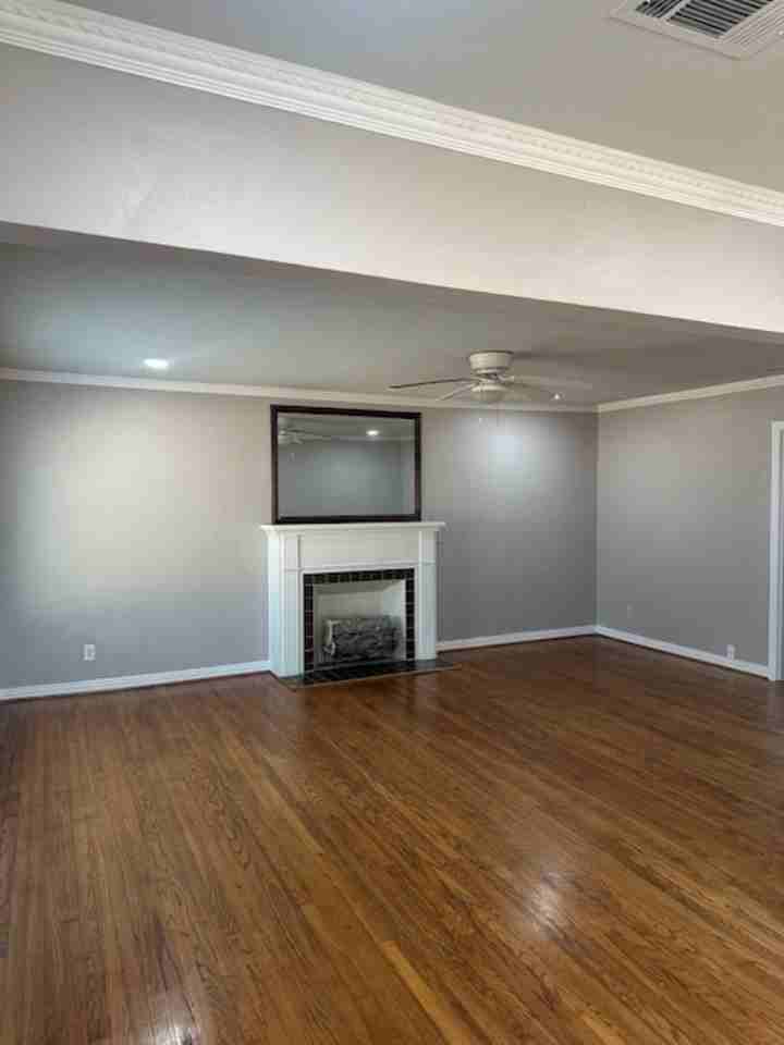 6365 Malcolm Dr - Photo 2 of 12