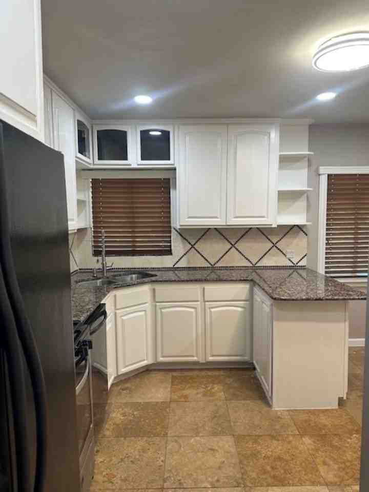 6365 Malcolm Dr - Photo 4 of 12