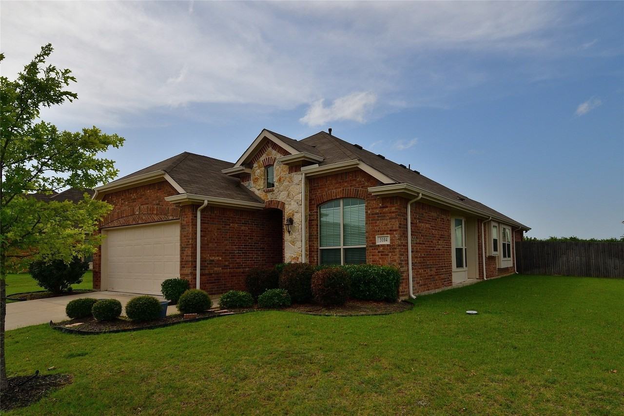 3104 Flowering Springs Dr - Photo 2 of 40