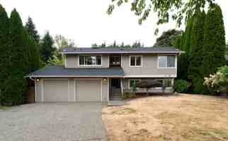 featured image of 10606 NE 19th Pl Bellevue WA 98004 #1
