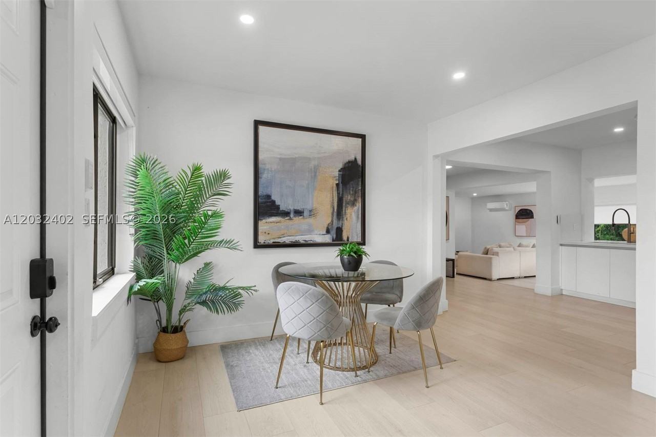 151 Nw 146th St #151 - Photo 3 of 27