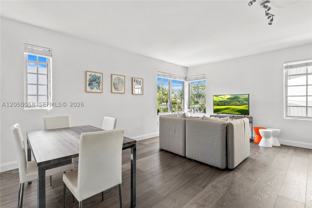435 21st St #318 - Photo 1 of 1