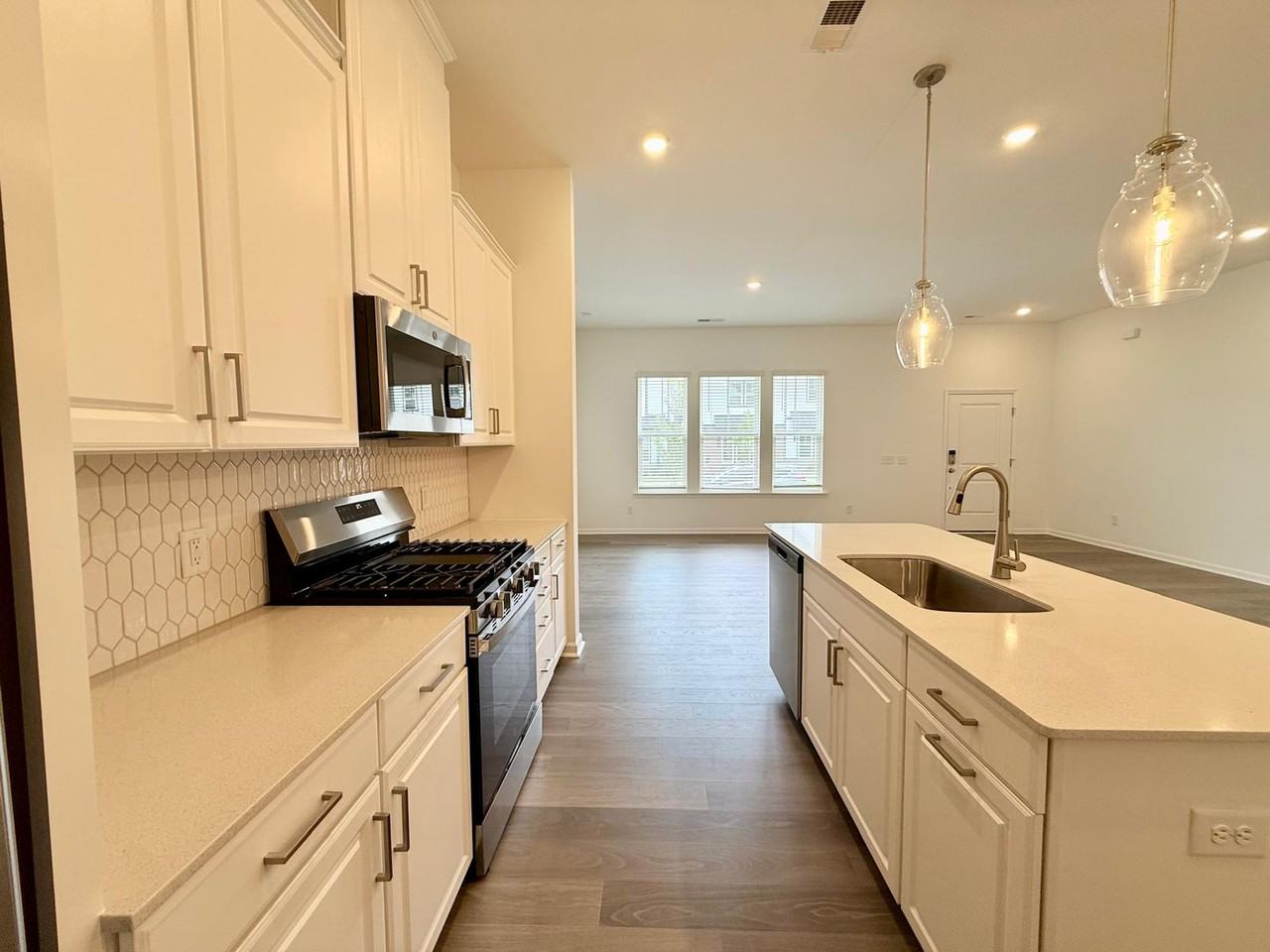 206 Silver Fleet Dr #1 - Photo 4 of 26