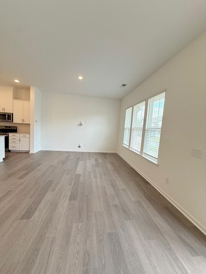 206 Silver Fleet Dr #1 - Photo 7 of 26