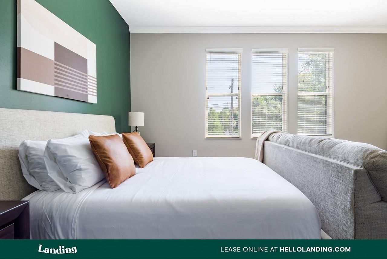 1221 E. Broadway - Photo 3 of 50