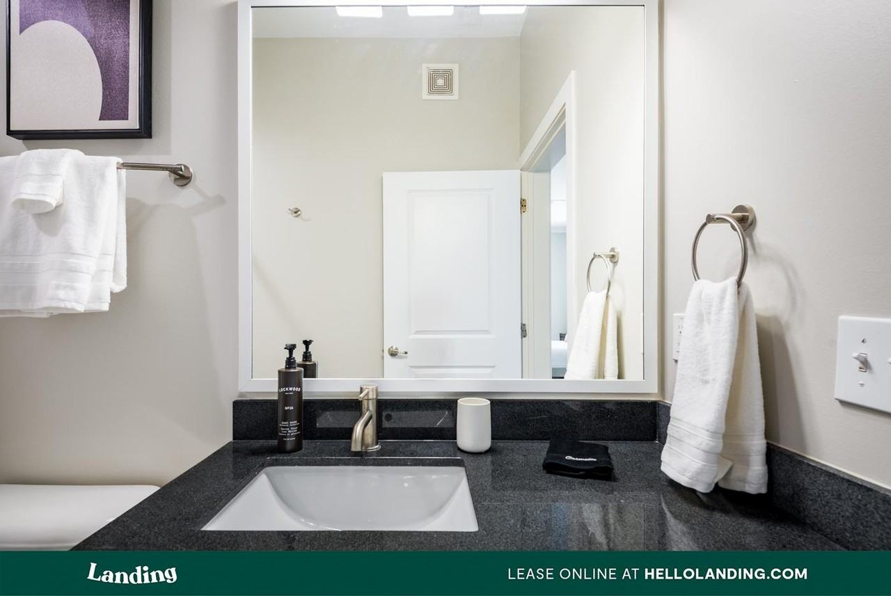 1221 E. Broadway - Photo 7 of 50