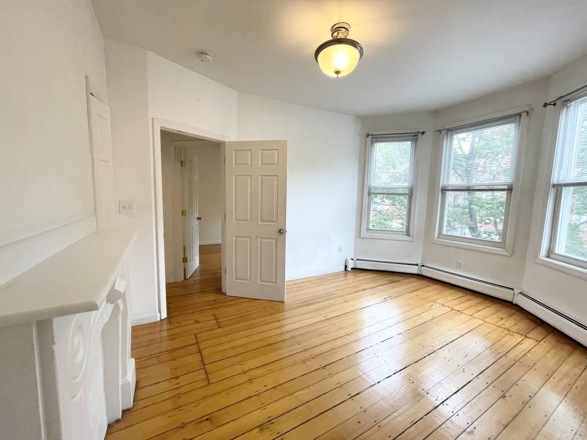 52 Delle Ave #2 - Photo 5 of 8