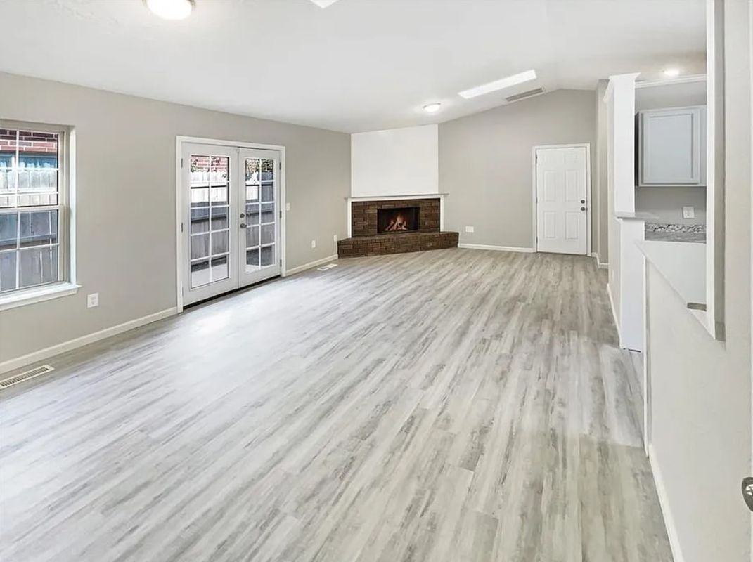 955 W Tesio Way - Photo 4 of 20