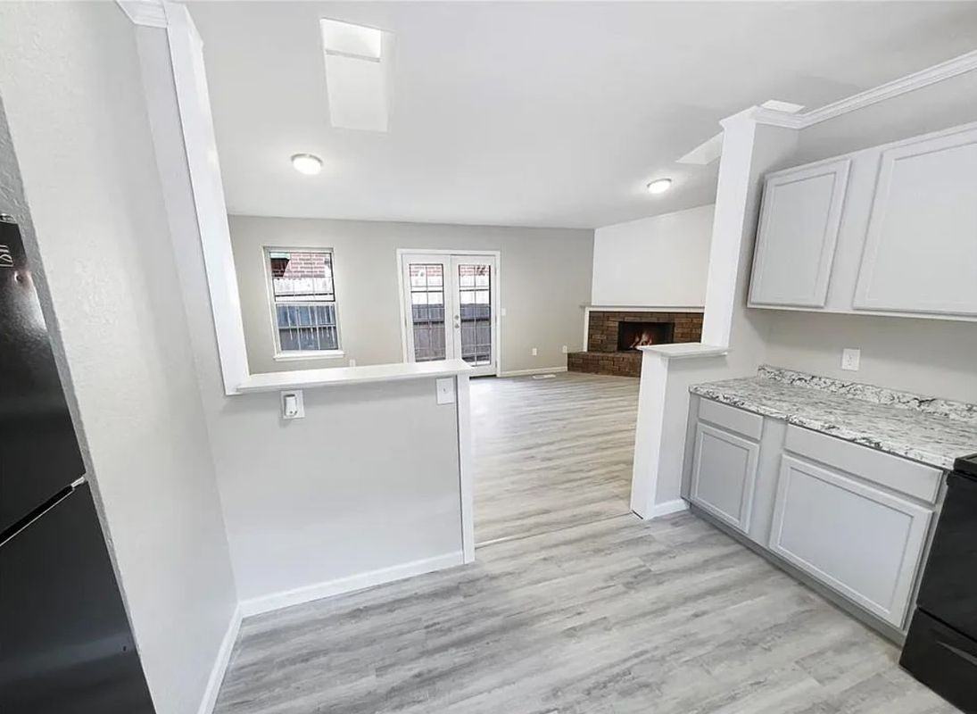 955 W Tesio Way - Photo 7 of 20