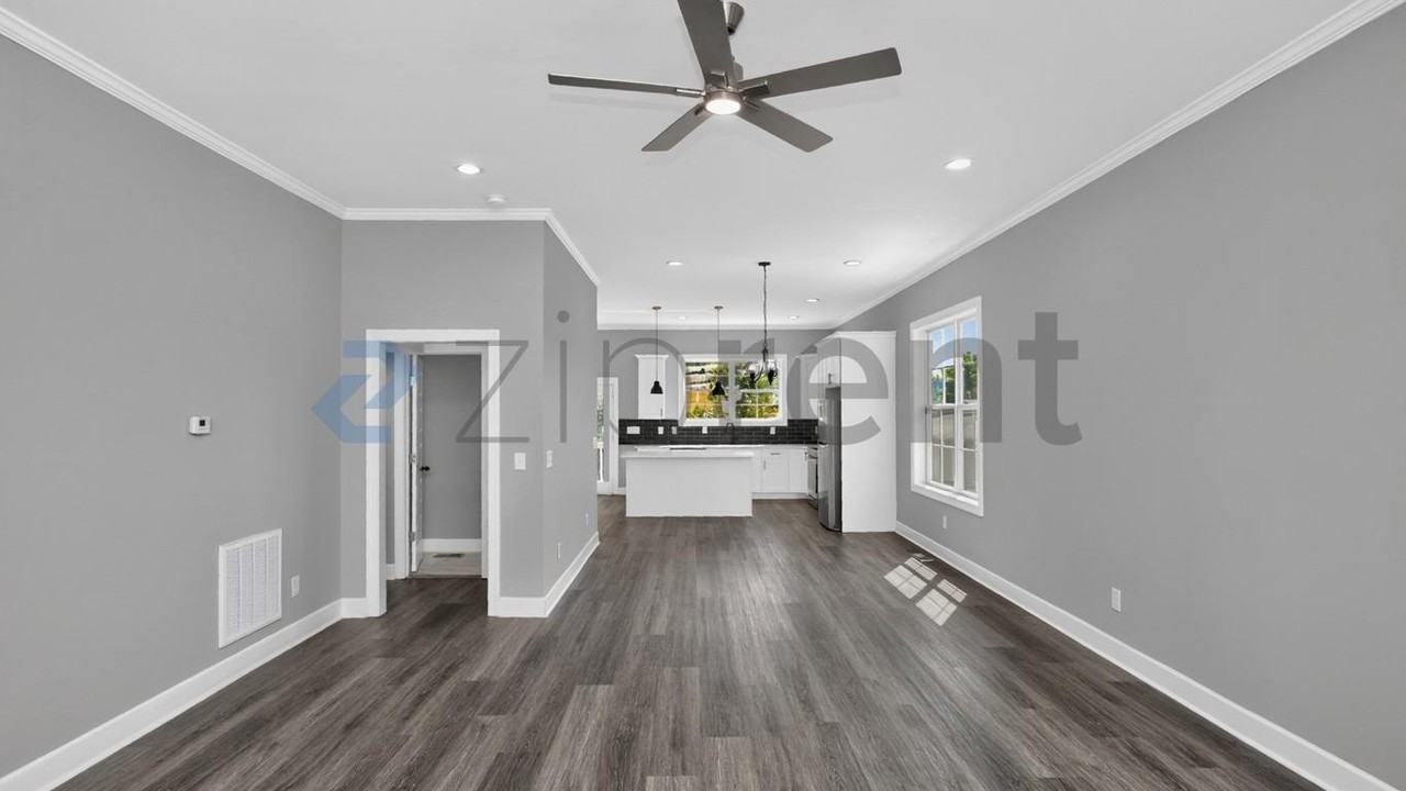 67 Donelson St #B - Photo 7 of 44