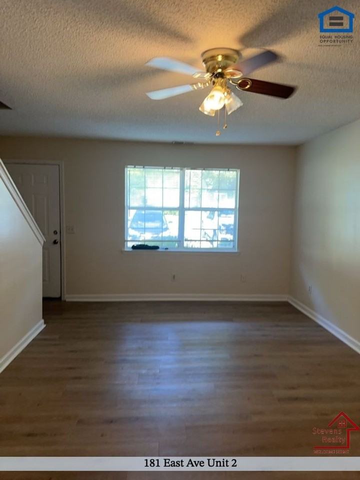 181 East Ave #2 - Photo 3 of 14