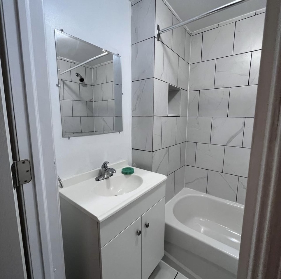 419 King St E - Photo 6 of 13
