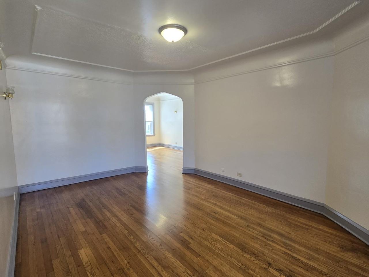 836 N Massasoit Ave #2B - Photo 7 of 15