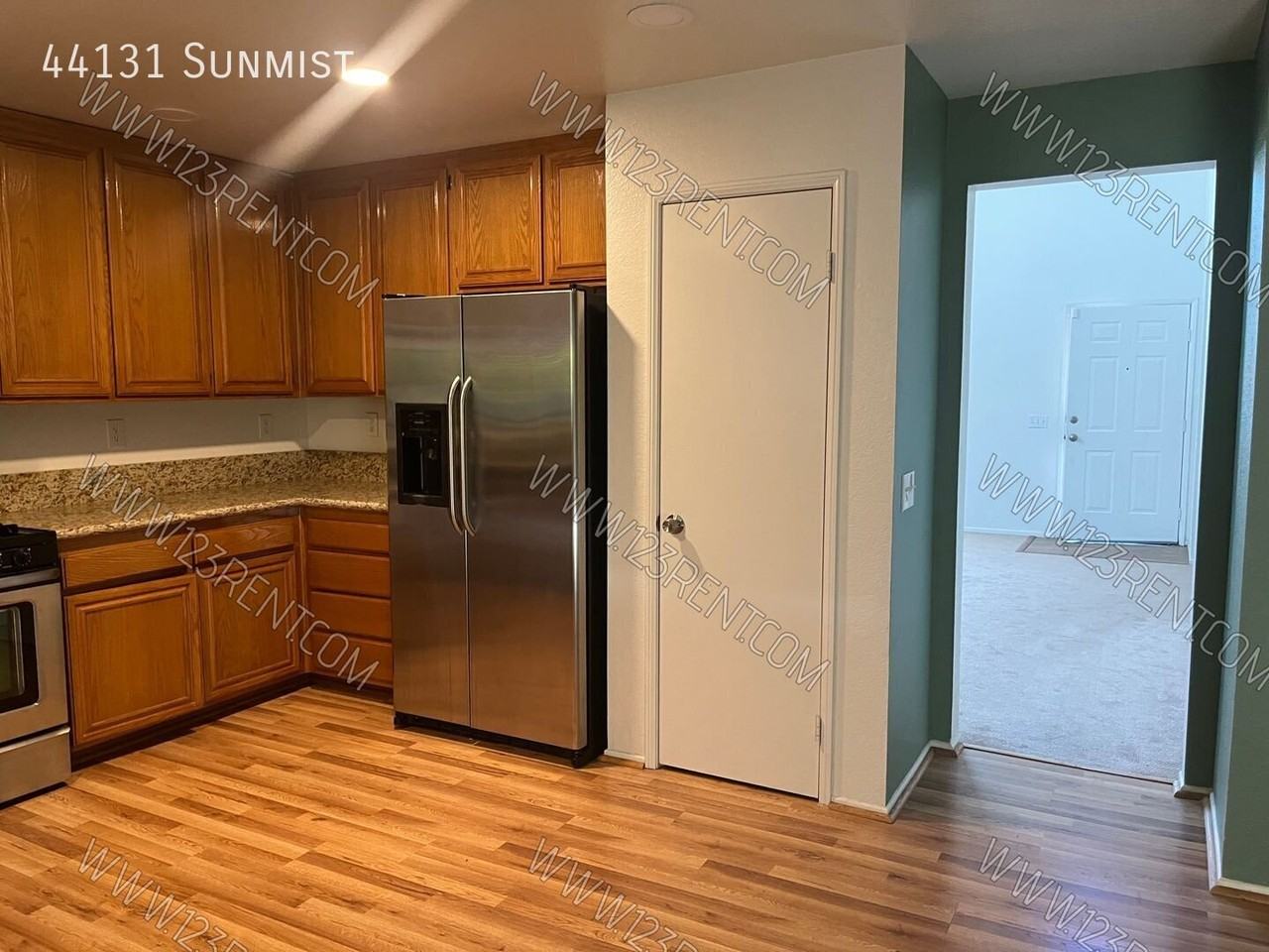 44131 Sunmist Ct - Photo 6 of 30