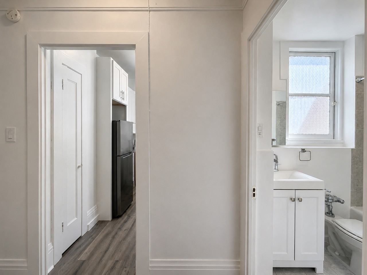 626 Powell St #305 - Photo 6 of 8