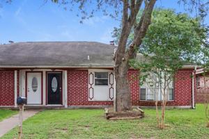 featured image of 12805 Bexley Dr