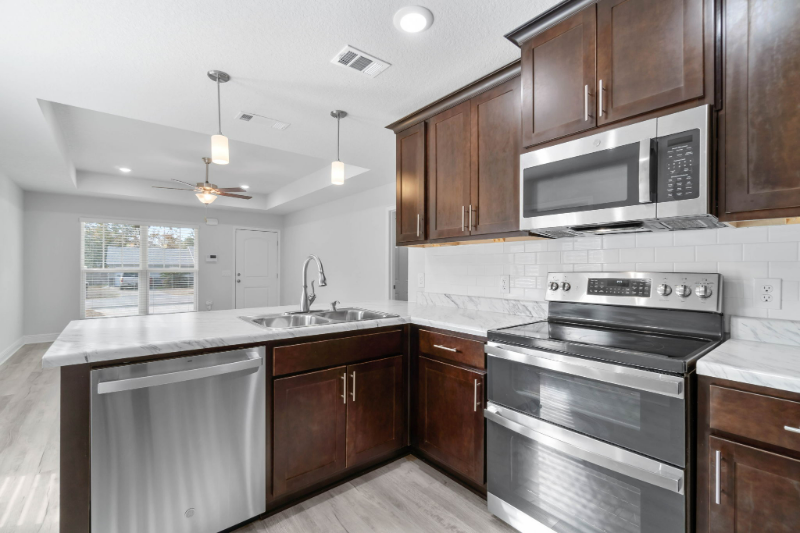 3004 N 13th Ave - Photo 7 of 39