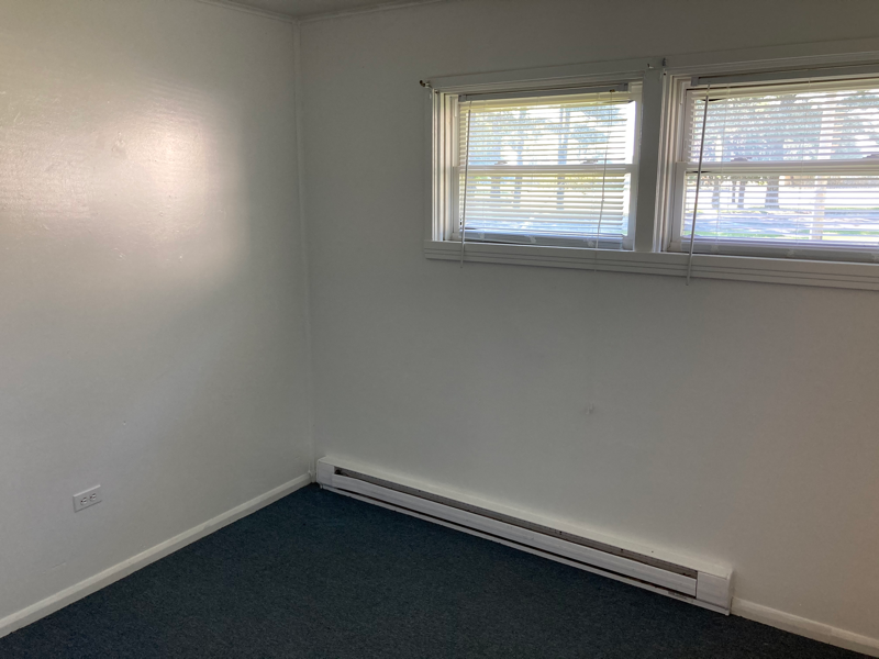 126 Rugar St - Photo 5 of 11