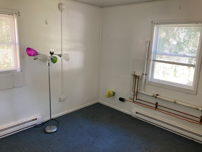 126 Rugar St - Photo 7 of 11