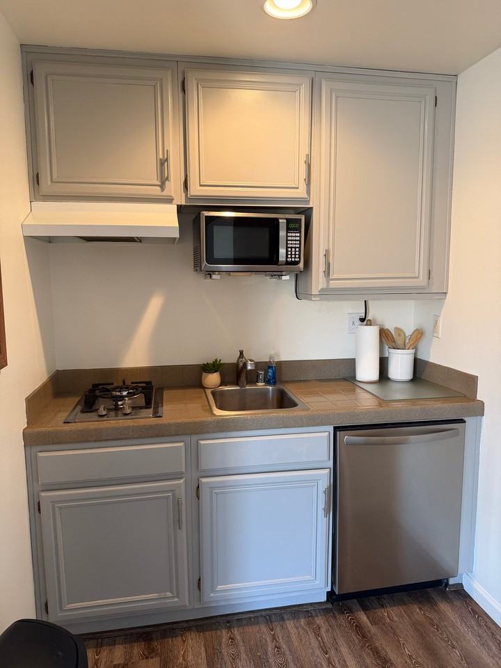 26722 Avenida Quintana #A - Photo 6 of 32