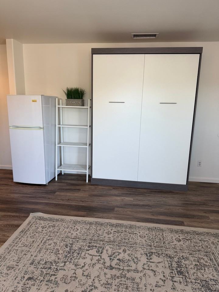 26722 Avenida Quintana #A - Photo 7 of 32