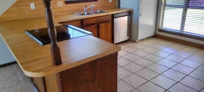 316 Vicksburg Cir - Photo 5 of 12