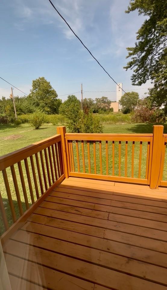1918 Walrond Ave - Photo 7 of 21
