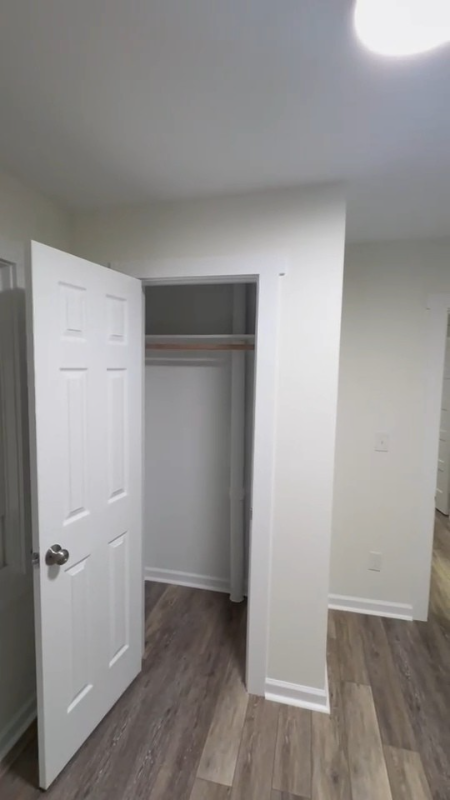 129 W Youngs Ave #B - Photo 4 of 13