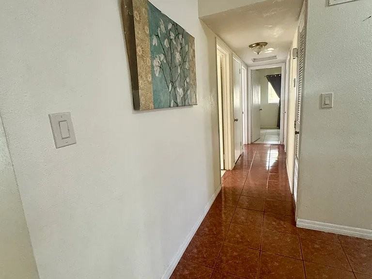 4717 Town N Country Blvd - Photo 7 of 17