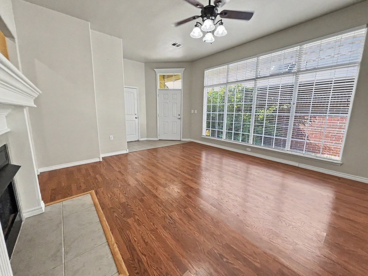 1212 Jeannie Lane Ct. - Photo 2 of 17