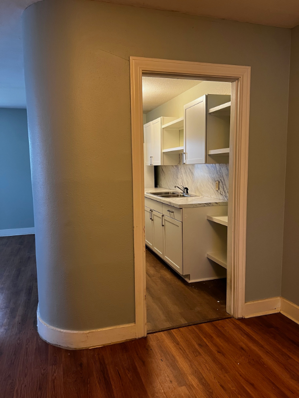 6601 Meadowlawn St #1 - Photo 3 of 16