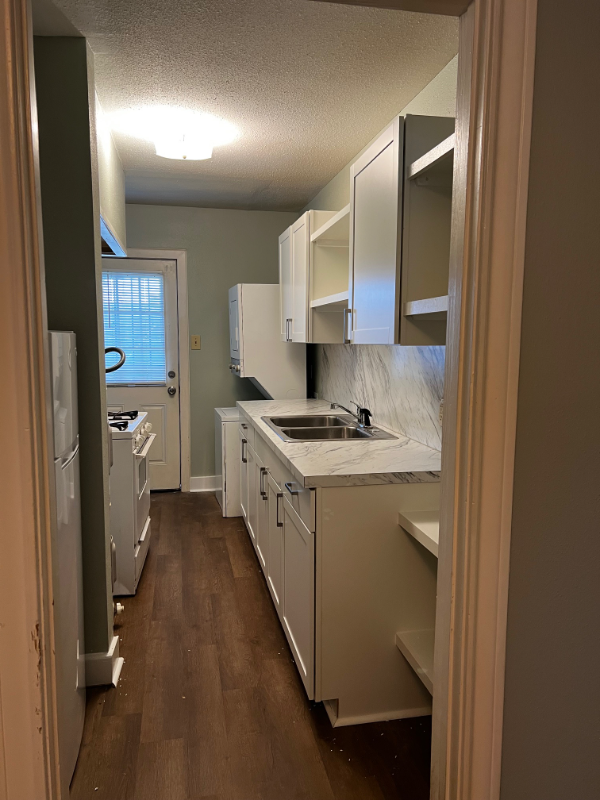 6601 Meadowlawn St #1 - Photo 5 of 16