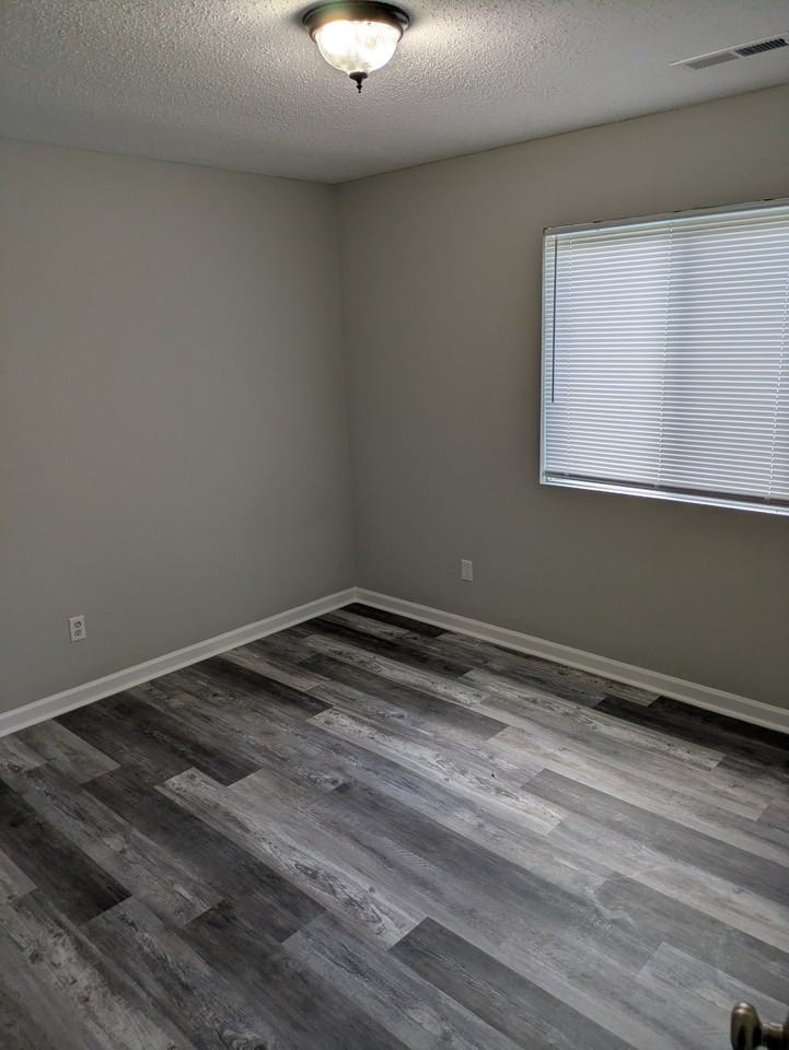 1706 Hertford St - Photo 7 of 21