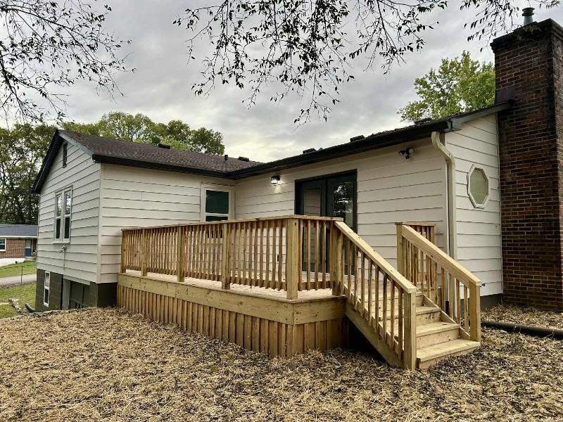 304 Greenview Dr - Photo 6 of 26