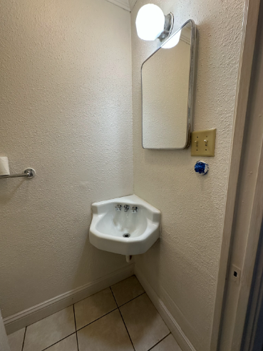 6760 Prutzman Rd #10 - Photo 7 of 8