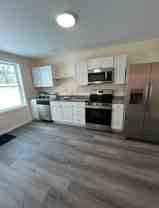 4 Boulder Dr #B - Photo 1 of 1